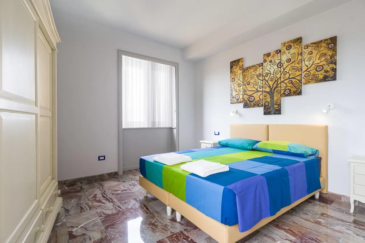 Appartamento PrimoPiano - RG12 Milano